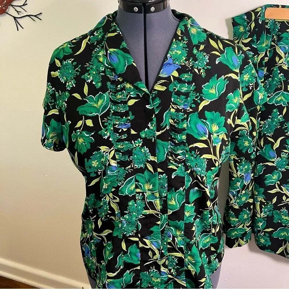 Vintage Sag Harbor Women's Size 16 Skirt Set Black Green Blue Tropical Floral